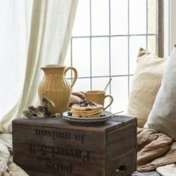 Box set of 2 w/text