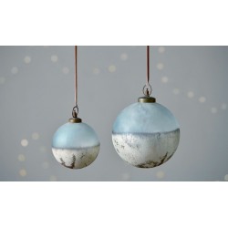  Ngolo giant bauble - Small