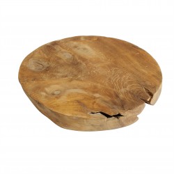 Round cutting board in teak wood.