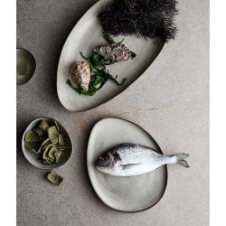 Dinner Plate Mame - Oyster
